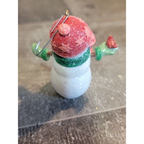 2007 Hallmark snowman welcome friends glitter red cardinal scarf Xmas ornament - Picture 3 of 6